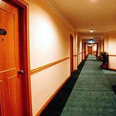 Traders Inn Brunei Бандар-Сери-Бегаван Экстерьер фото