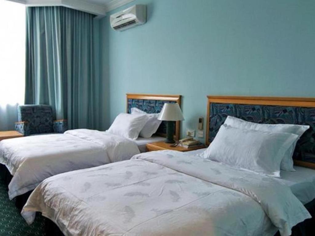 Traders Inn Brunei Бандар-Сери-Бегаван Экстерьер фото