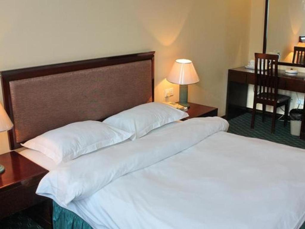 Traders Inn Brunei Бандар-Сери-Бегаван Экстерьер фото