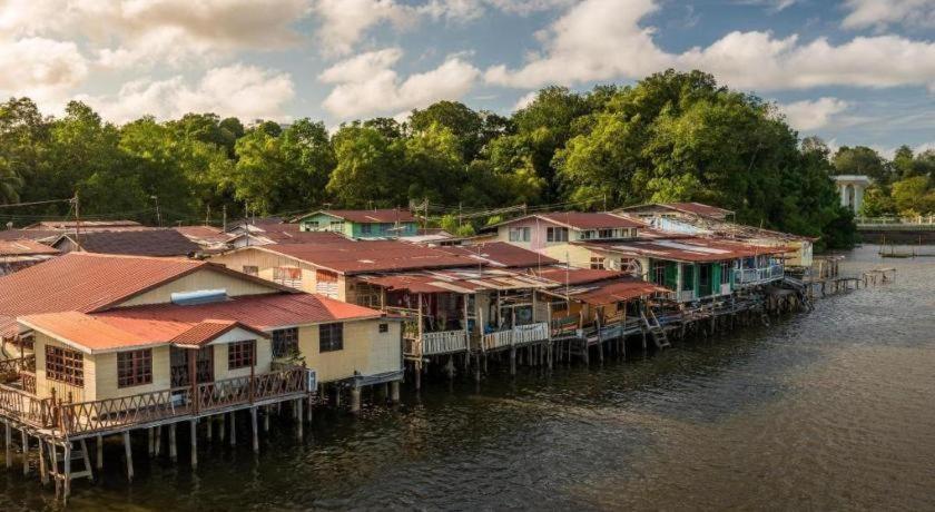 Traders Inn Brunei Бандар-Сери-Бегаван Экстерьер фото