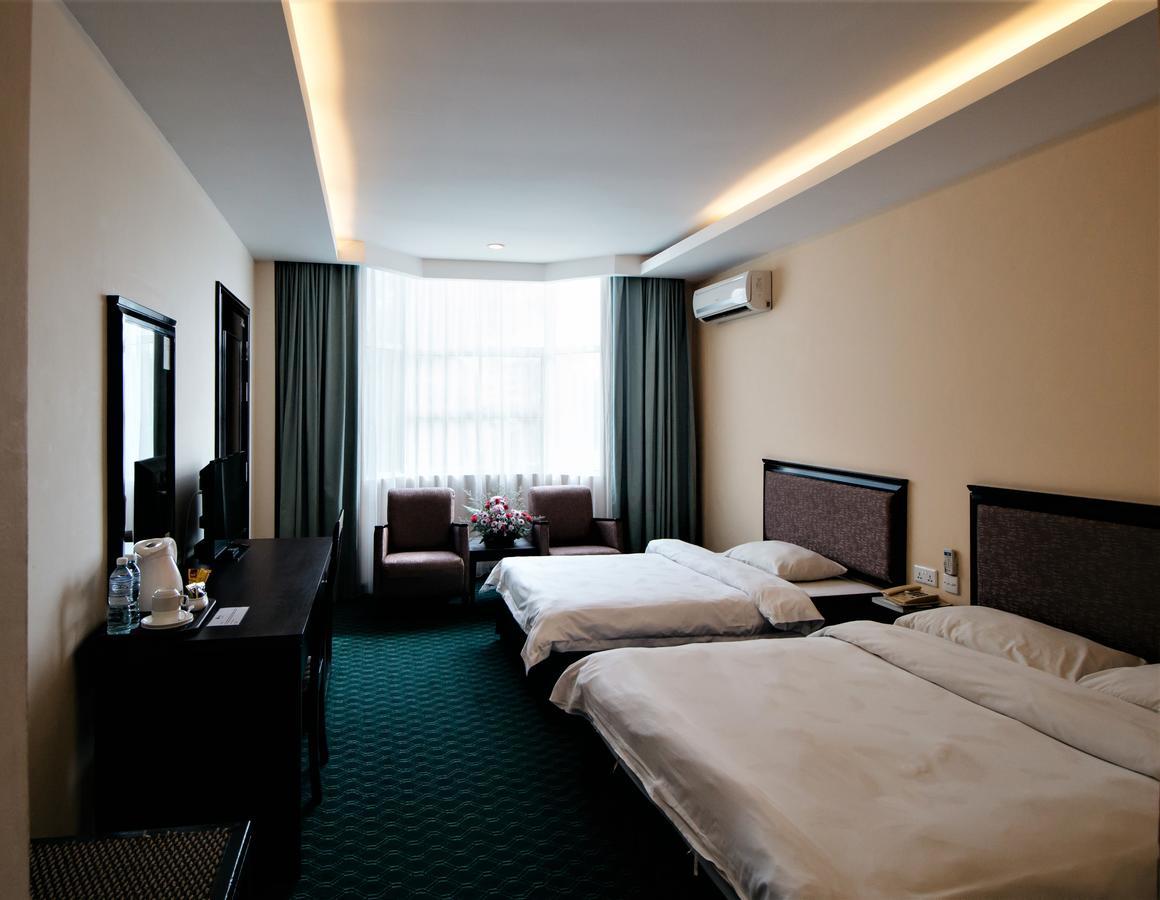 Traders Inn Brunei Бандар-Сери-Бегаван Экстерьер фото
